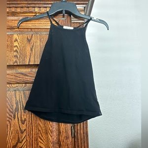 Black tank top!